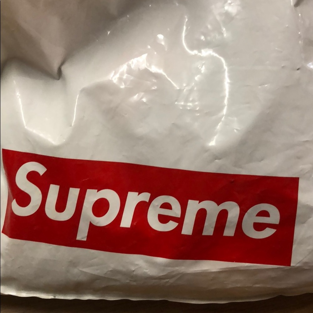 SUPREME STICKERS - Picture 2 of 2